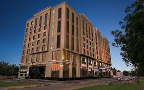 Ayla Grand Hotel